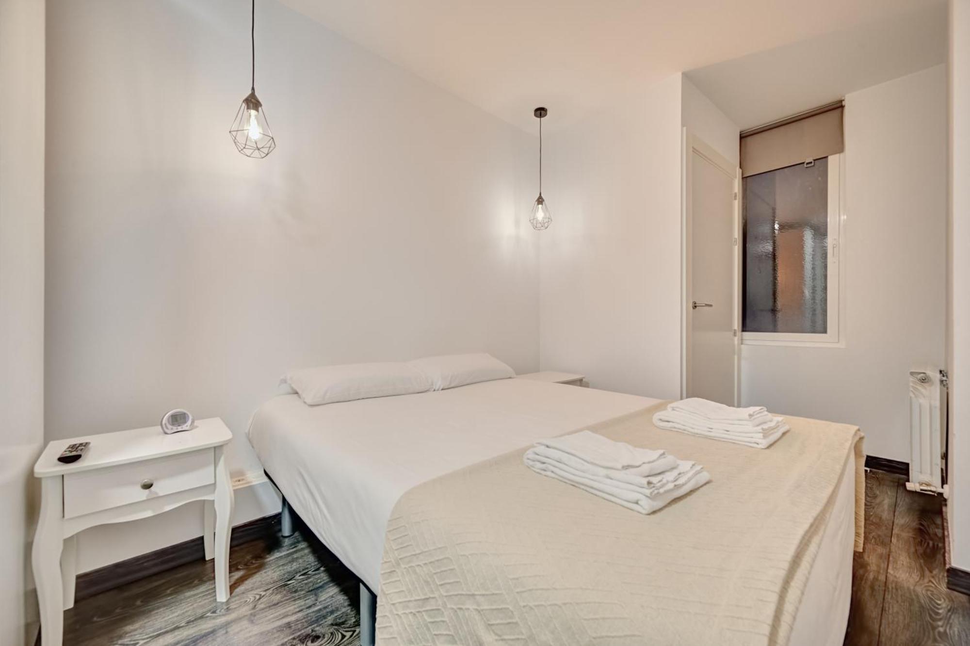 El Navarro Suite By Clabao Pamplona Eksteriør billede
