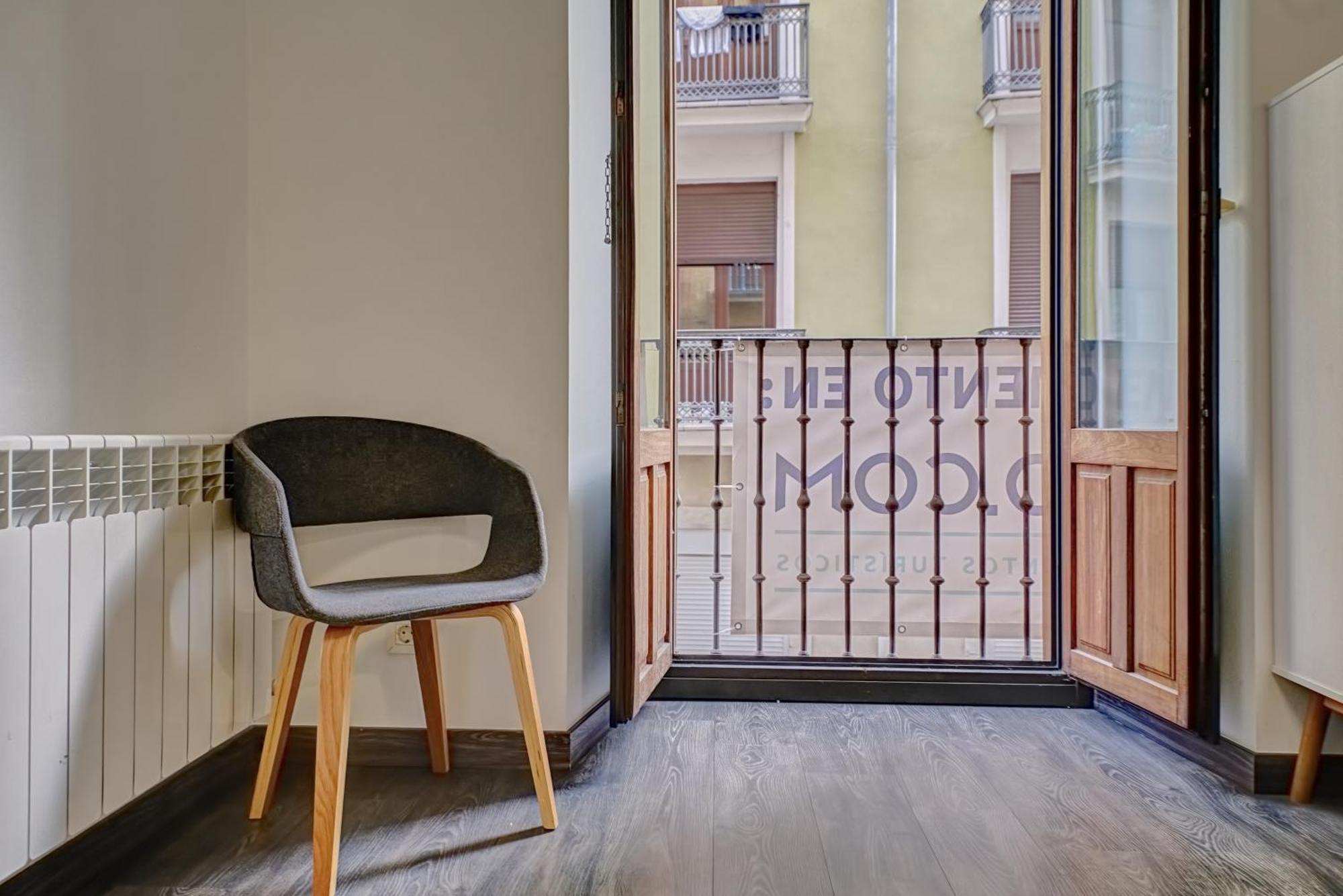 El Navarro Suite By Clabao Pamplona Eksteriør billede
